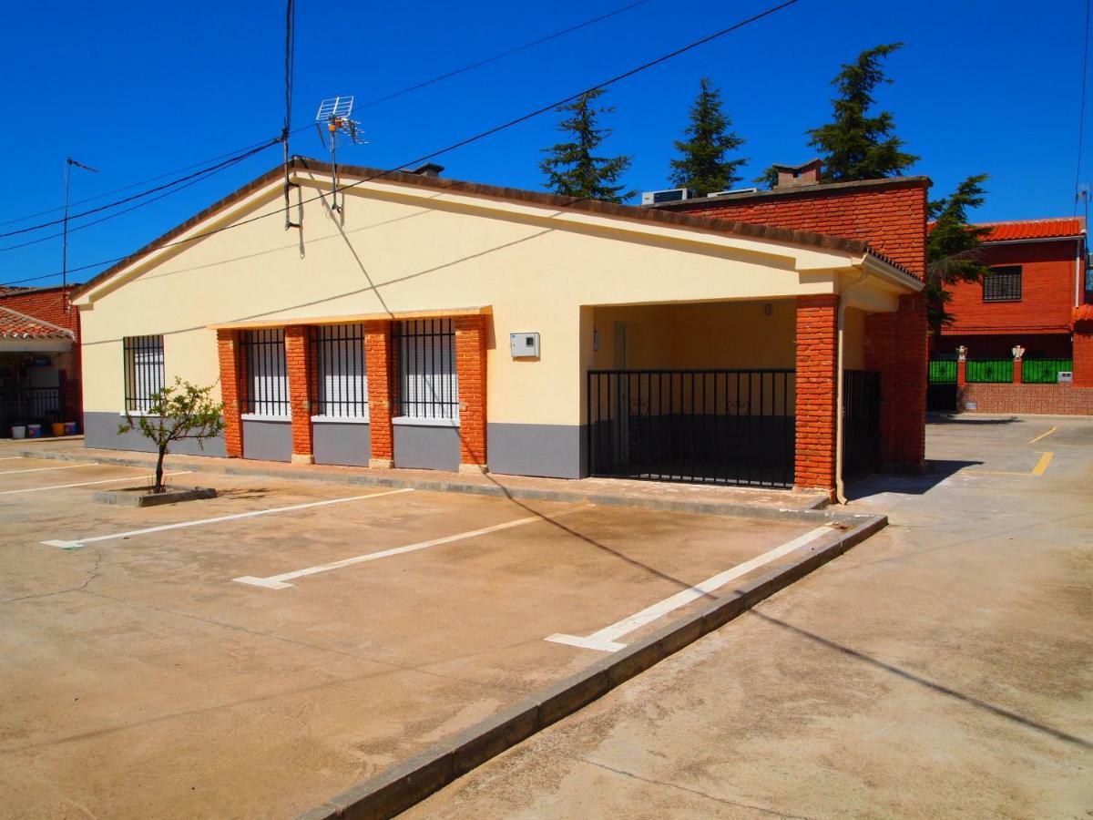 Apartamento Rural "Las Escuelas" San Bartolomé de las Abiertas Exterior foto